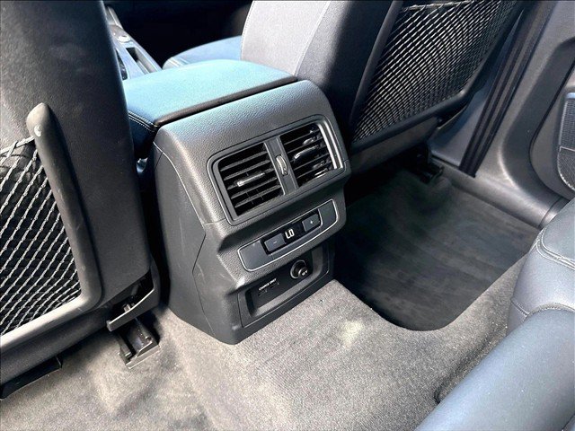 Used 2022 Audi Q5 2.0T Premium Plus AWD/4WD image 24