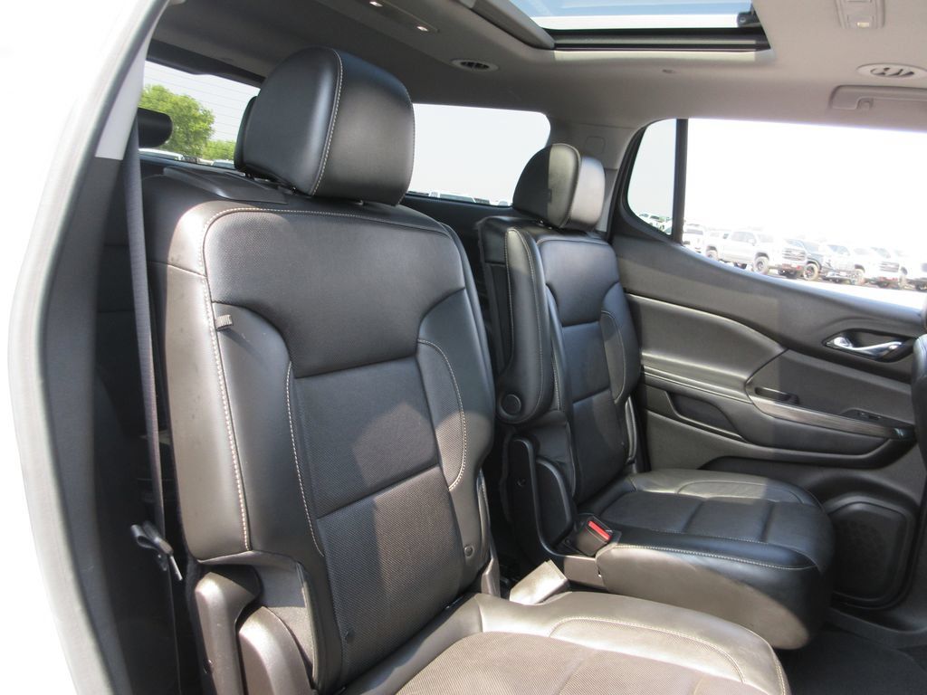 Certified 2020 GMC Acadia SLT FWD image 26