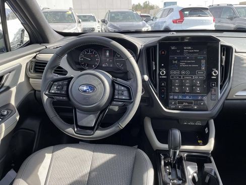 Used 2026 Subaru Forester Premium AWD/4WD image 2