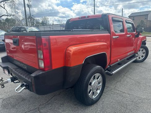 Used 2010 HUMMER H3T image 3