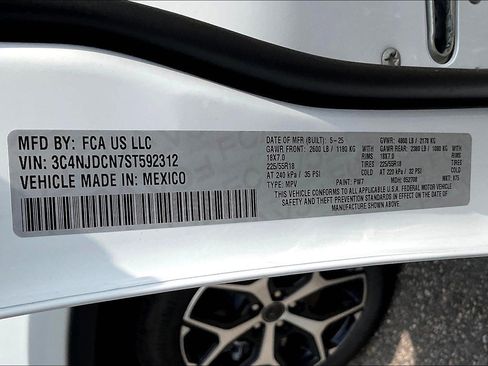 New 2025 Jeep Compass Limited w/ Sun & Sound Group image 13