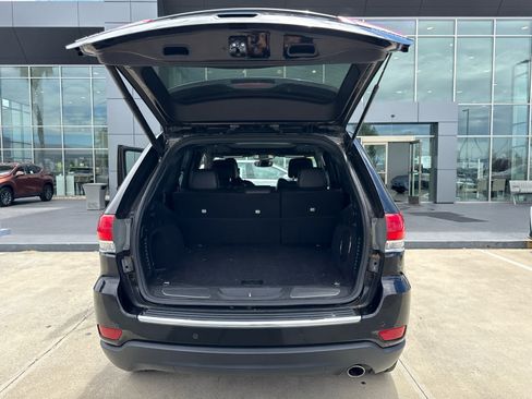 Used 2019 Jeep Grand Cherokee Limited w/ Luxury Group II AWD/4WD image 9