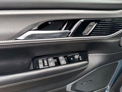 New 2026 Jeep Grand Wagoneer 4WD image 21