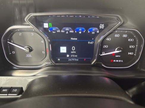 Used 2021 GMC Sierra 2500 AT4 w/ AT4 Premium Plus Package image 18