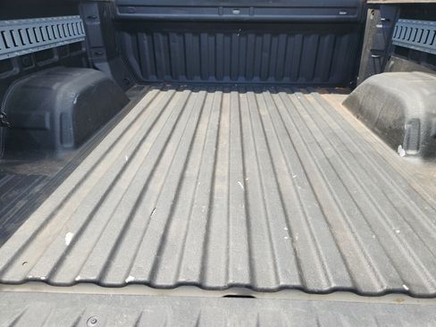 Used 2020 Chevrolet Silverado 1500 LT w/ Texas Edition RWD image 33