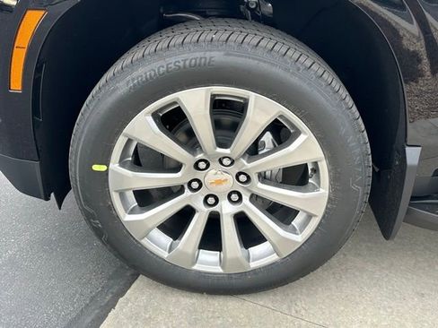 New 2026 Chevrolet Tahoe Premier w/ Sun And Tow Package AWD/4WD image 36