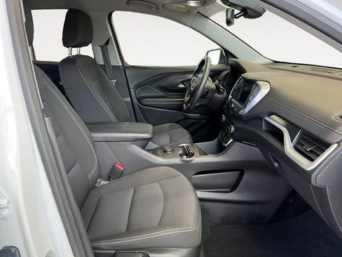 Used 2024 GMC Terrain SLE FWD image 13