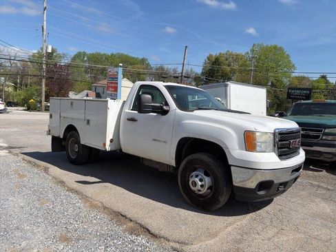 Used 2011 GMC Sierra 3500 W/T w/ Snow Plow Prep Package AWD/4WD image 12