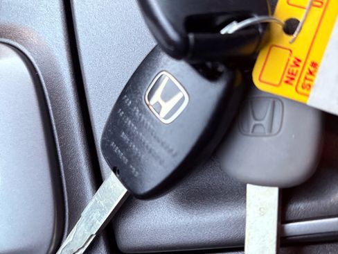 Used 2011 Honda Accord LX image 50