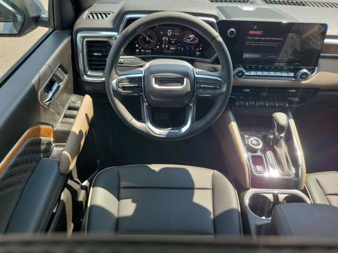 New 2026 GMC Canyon Denali AWD/4WD image 7