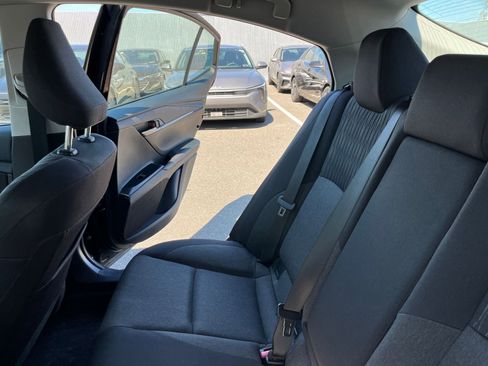 Used 2025 Toyota Camry LE image 38