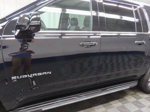 Used 2025 Chevrolet Suburban High Country w/ Sun And Tow Package image 50
