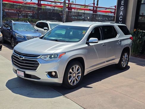 Used 2018 Chevrolet Traverse Premier AWD/4WD image 5