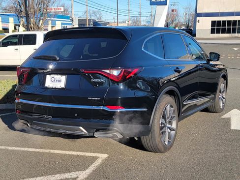 Certified 2025 Acura MDX SH-AWD w/ Technology Package image 5