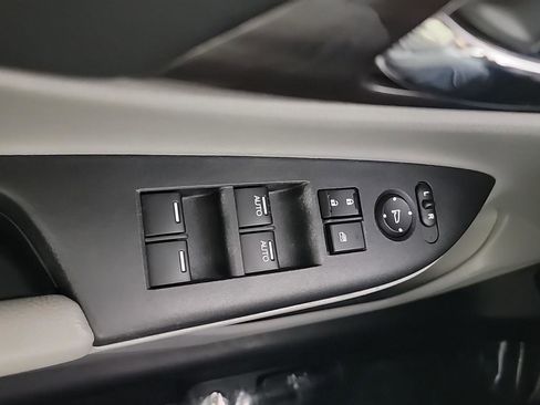 Certified 2017 Honda Accord Touring image 25