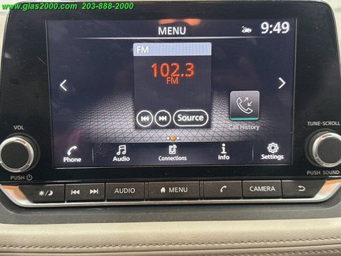 Used 2023 Nissan Rogue SV AWD/4WD image 17