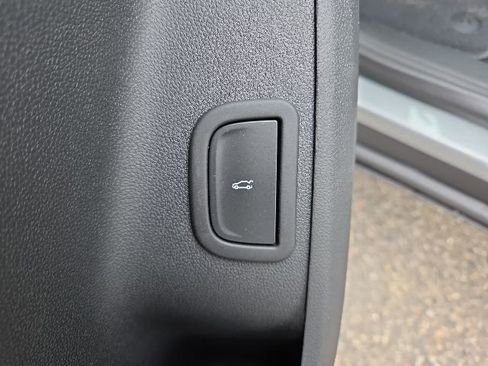 New 2026 Chevrolet Traverse LT AWD/4WD image 44