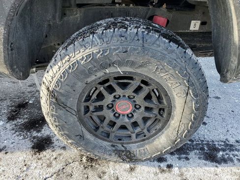 Used 2023 Toyota Tacoma TRD Pro image 31