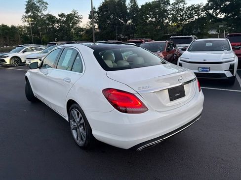 Used 2019 Mercedes-Benz C 300 4MATIC Sedan image 7