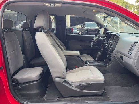 Used 2017 GMC Canyon 4x4 Extended Cab w/ Convenience Package image 23