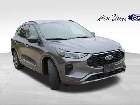 Certified 2023 Ford Escape ST-Line w/ Tech Pack #1 image 3