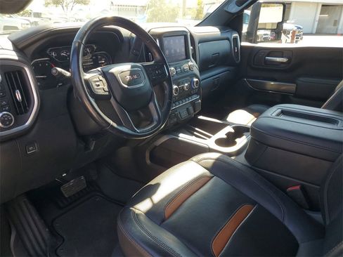 Certified 2022 GMC Sierra 2500 AT4 w/ AT4 Preferred Package image 22