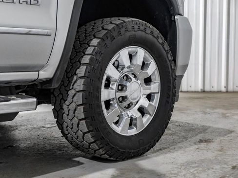 Used 2017 GMC Sierra 2500 Denali w/ Duramax Plus Package image 59