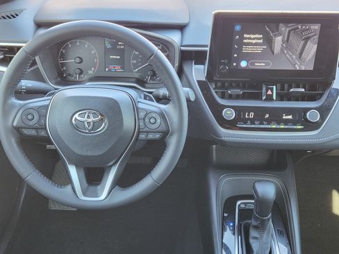 Used 2024 Toyota Corolla SE image 26