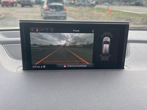 Used 2018 Audi Q7 3.0T Premium Plus image 11