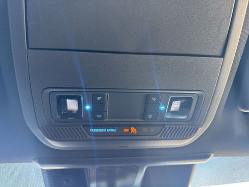 Used 2025 Ford Mustang Mach-E GT image 31