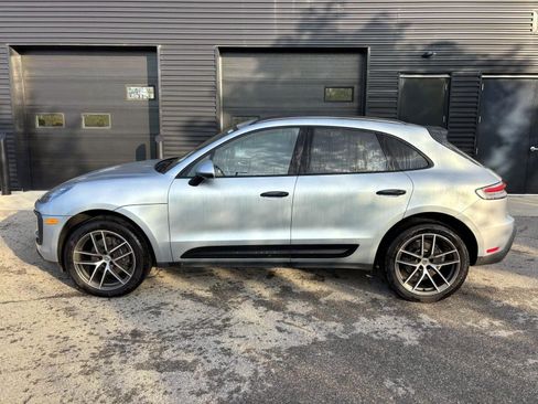 Certified 2025 Porsche Macan AWD/4WD image 7