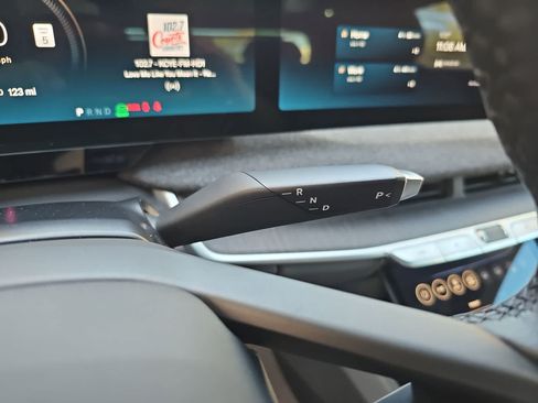 Used 2024 Lucid Air Grand Touring AWD/4WD image 21