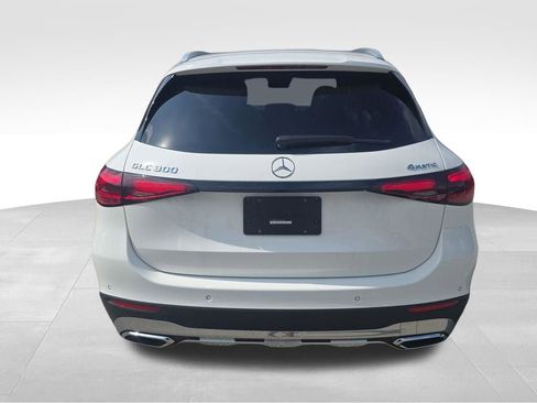 New 2026 Mercedes-Benz GLC 300 4MATIC image 4