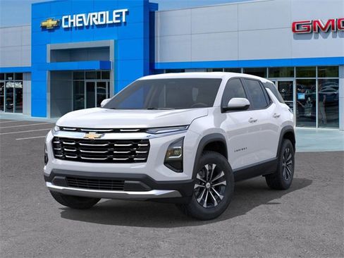 New 2026 Chevrolet Equinox LT w/ LPO, Floor Liner Package image 6