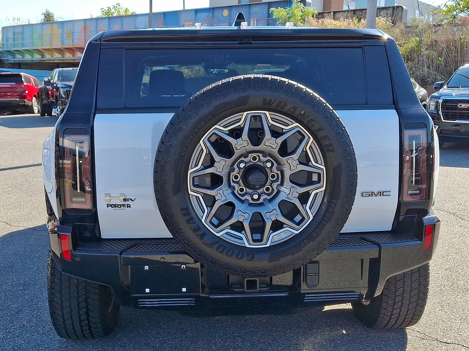 Used 2025 GMC Hummer EV 3X AWD/4WD image 5