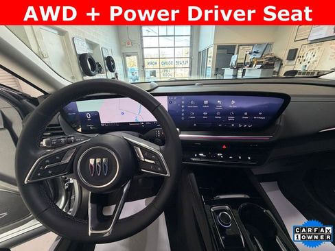 Used 2025 Buick Envision Preferred image 15