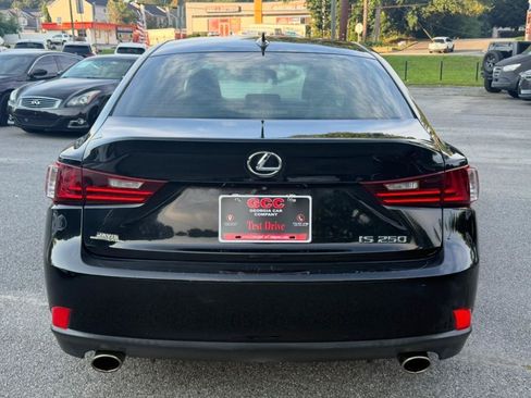 Used 2015 Lexus IS 250 RWD image 7