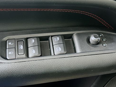 Used 2022 Jeep Compass Trailhawk w/ Trailhawk Elite Group image 15