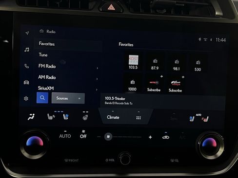 Used 2023 Lexus RZ 450e Premium image 16