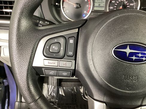 Used 2017 Subaru Forester 2.5i w/ Alloy Wheel Package AWD/4WD image 17