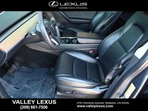 Used 2021 Tesla Model Y Long Range AWD/4WD image 13
