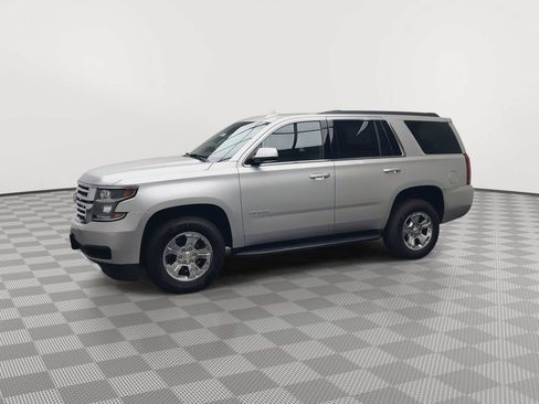 Used 2019 Chevrolet Tahoe LS AWD/4WD image 33