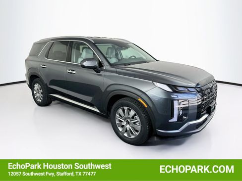 Used 2025 Hyundai Palisade SEL FWD image 1