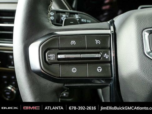 Used 2026 GMC Yukon Denali Ultimate AWD/4WD image 11