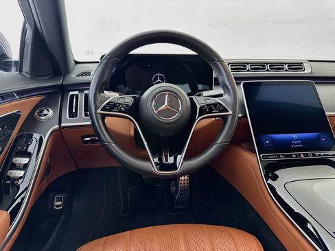 Certified 2022 Mercedes-Benz S 500 4MATIC image 25