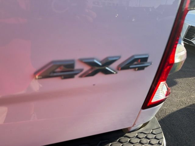 Used 2016 RAM 2500 Tradesman w/ Chrome Appearance Group AWD/4WD image 8