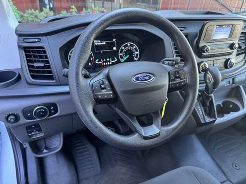 Used 2025 Ford Transit 250 Low Roof w/ Exterior Upgrade Package RWD image 9