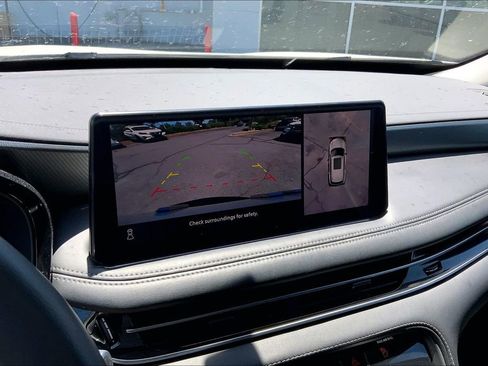 Used 2024 INFINITI QX60 Luxe w/ Cargo Package AWD/4WD image 11
