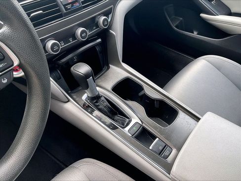 Used 2019 Honda Accord LX image 20