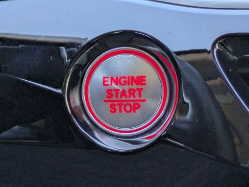 Certified 2023 Acura MDX SH-AWD w/ Technology Package image 17